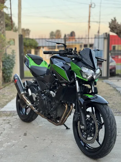 Kawasaki Z400 Único Dueño, Impecable. Full System Akrapovic