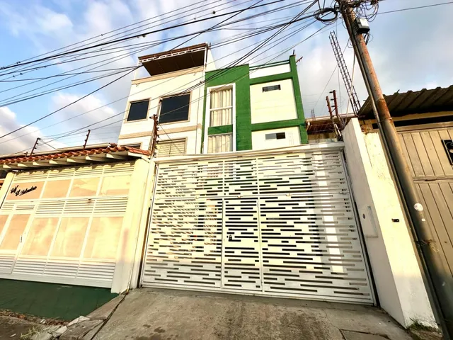 Casa En La Castellana, Pie De Calle