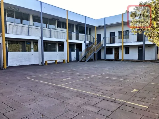 Edificio En Venta En La Comuna De Maipú, 10 Minutos Plaza De