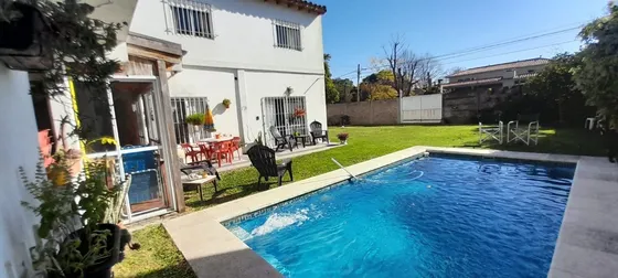 Excelente Propiedad A La Venta En Luis Guillon!