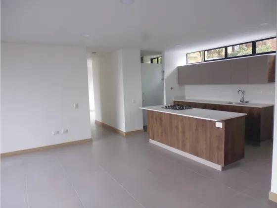 Apartamento En Arriendo En El Tesoro