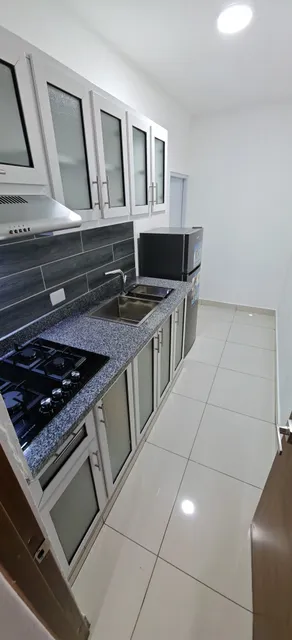 Miraflores, Unibe, Apec, Gazcue Alquiler Estudios Amueblados, Facil Acceso Unibe, Uce, Utesa, Pucmm, La Catolica, Zona Colonial, Metro, Pucamaima, Apec, Zona Universitaria, Uasd, Miraflores, Don Boso