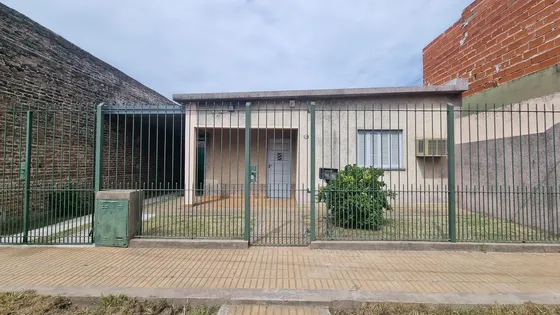 Casa Proxima A Amoedo Y Mosconi