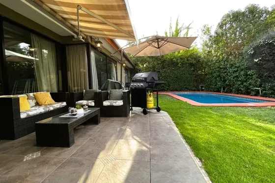 Gran Casa En Venta, La Reina