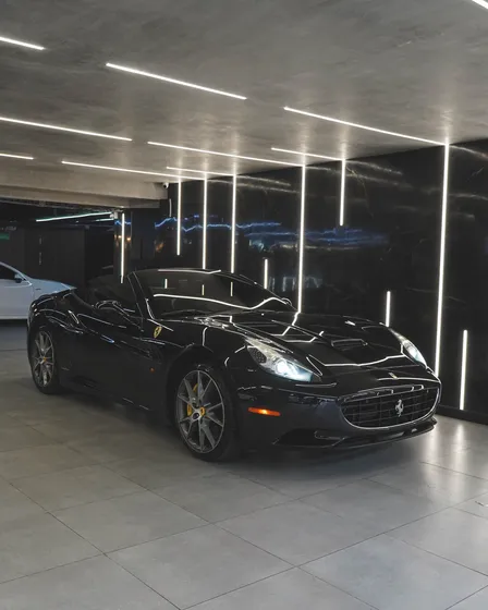 Ferrari California 4.3 Coupe Convertible