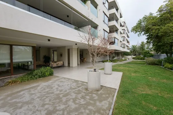Departamento En Arriendo De 2 Dorm. En Vitacura