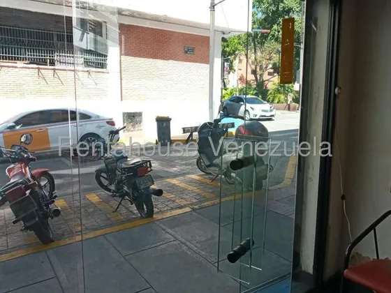 Se Alquila Local En Chacao
