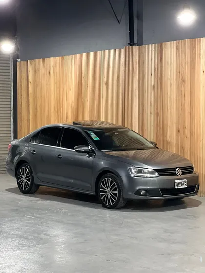 Volkswagen Vento 2.0 Sportline Tsi 200cv