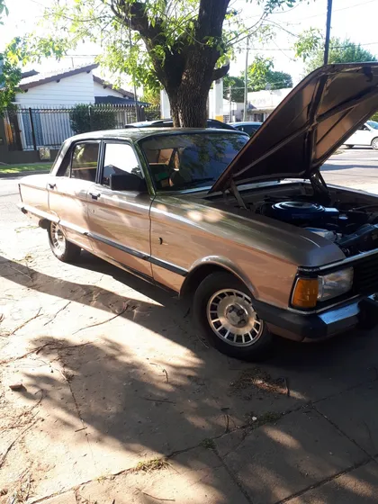 Ford Falcon 3.6 Ghia Full 4ct