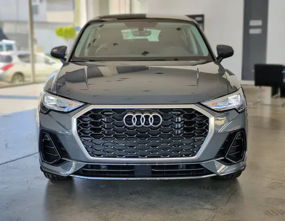 Audi Q3 Sportback 1.4 35tfsi Sportback 150 Cv