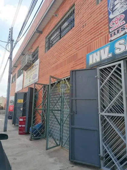 Local En Alquiler En La Candelaria. 90mt2. A Pie De Calle. Solo Clientes. Lm