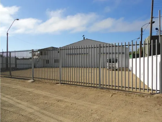 Excelente Ubicación, Amplia Bodega Con Oficinas En Concón