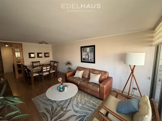 Departamento En Venta De 4 Dorm, Av. Cerro Paranal