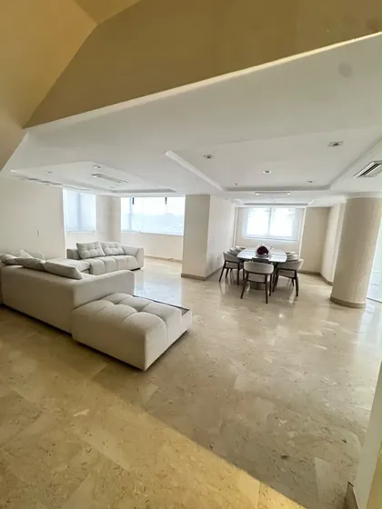 Kp Penthouse De 3 Niveles Edificio El Cedral Urbanización El Bosque