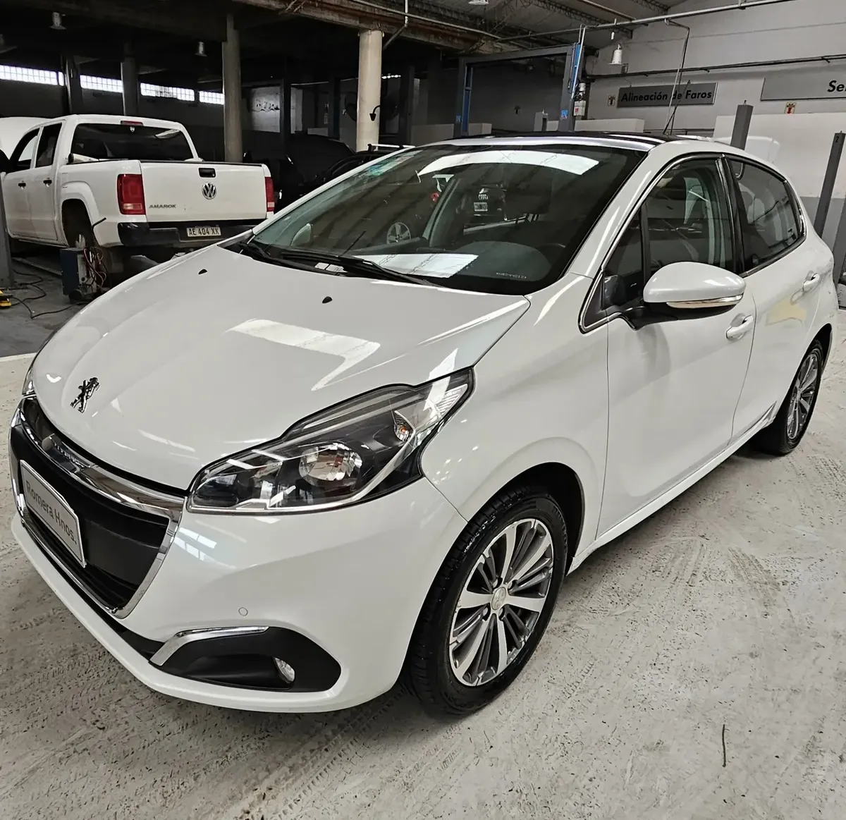 Peugeot 208 1.6 Feline