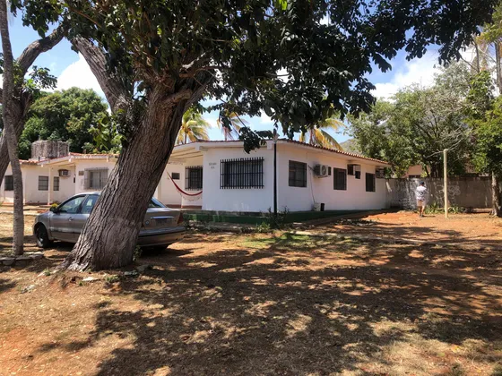 Casa En Conjunto Vacacional Aricagua, Ic-00386
