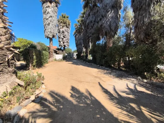 Sitio De 4.081 M2 Con Cabañas En Punta De Tralca