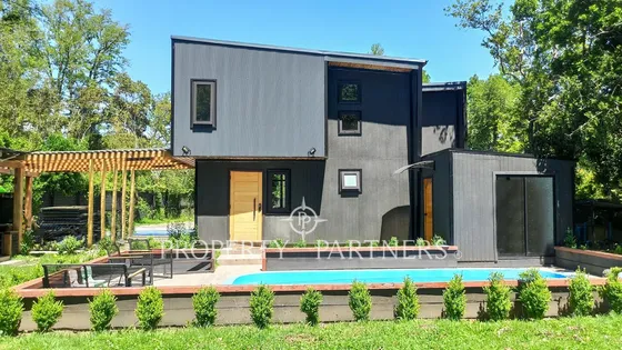 Moderna Casa En Condominio De Pucón.