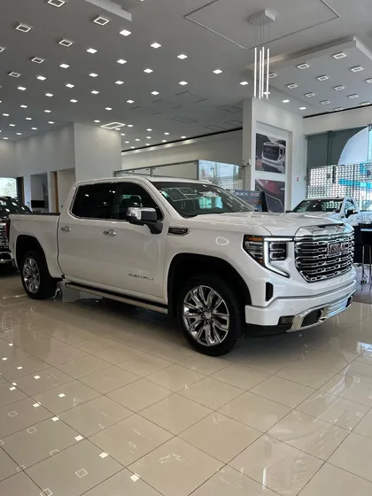 Gmc Sierra 6.2 V8 Denali