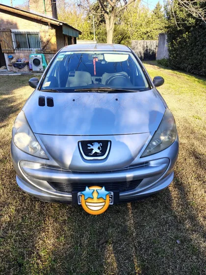 Peugeot 207 1.4 Active 75cv