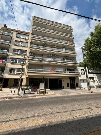 Cochera En Venta En Santos Lugares