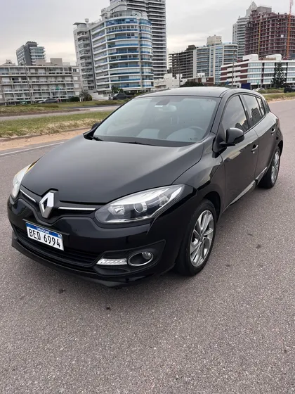 Renault Mégane Iii 2.0 Privilege 143cv