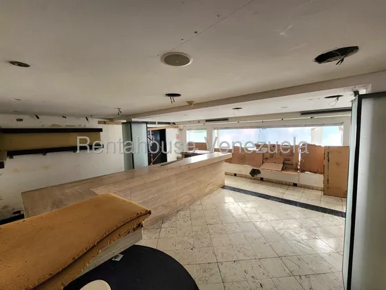 Local Comercial En Venta Las Mercedes Cda 25-21445 Yf
