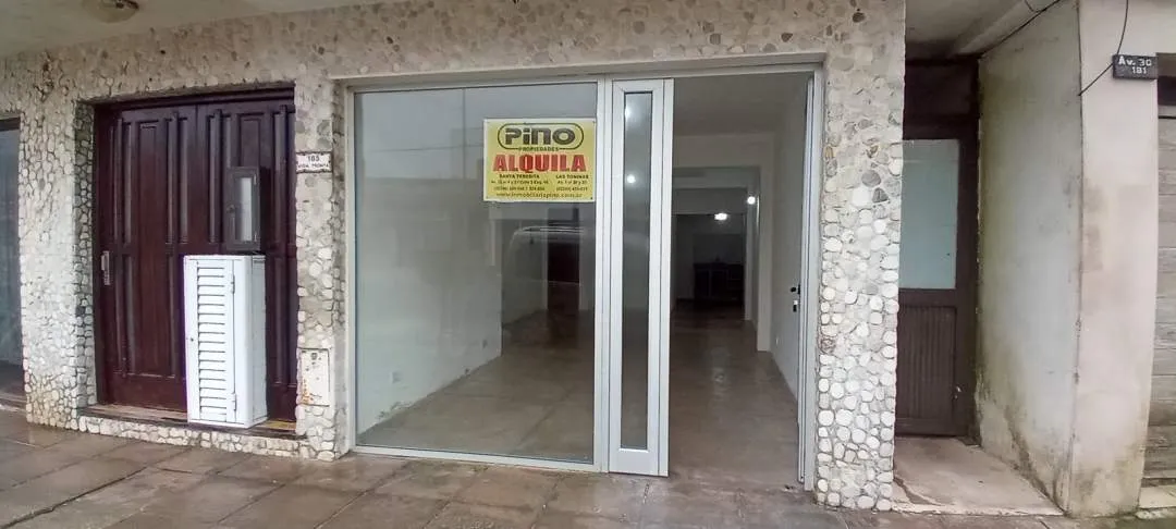 Se Alquila Local A 50m Del Mar