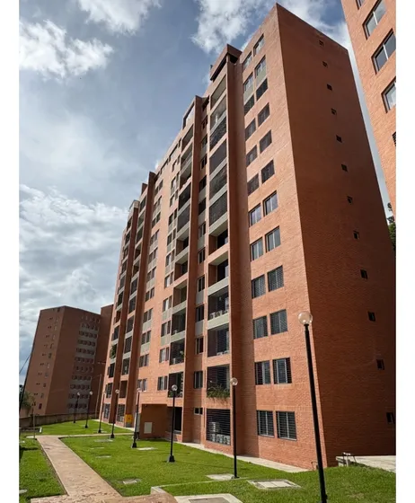 Se Vende Apartamento 90m2 Colinas De La Tahona 2718