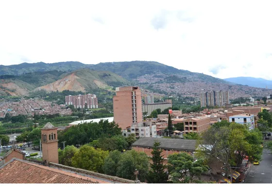 Apartamento Barrio Obrero Bello, Ubicación Privilegiada A 100 Metros Del Cc Parque Fabricato