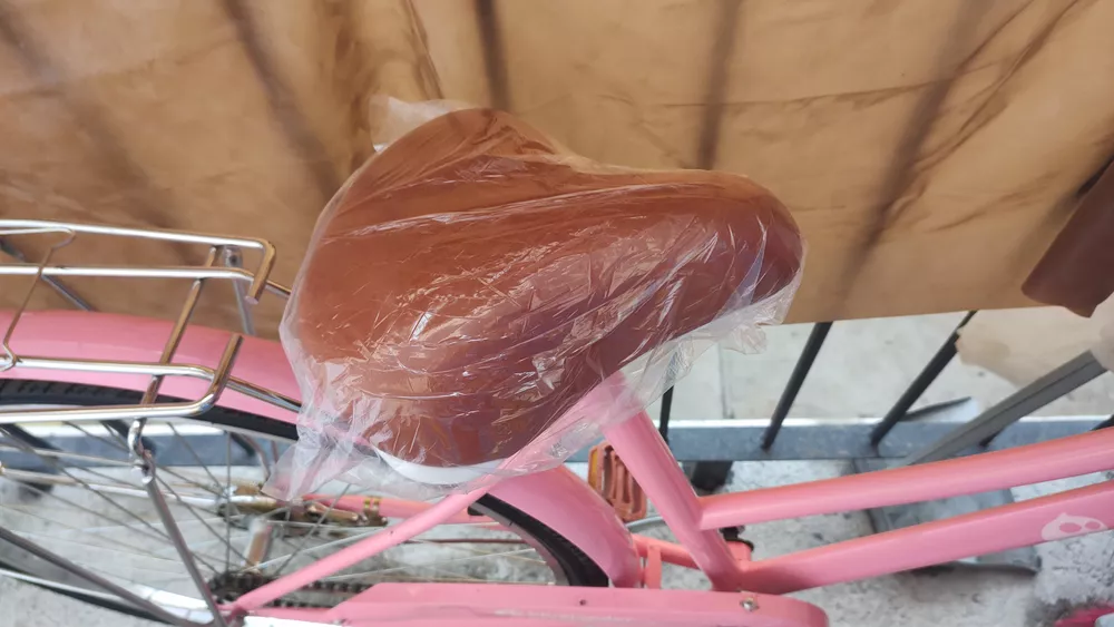 PIAGO Bicicleta R26 Ubrana Cruisier con Canastilla Y Salpicaderas Mujer  (Rosa Bajito)