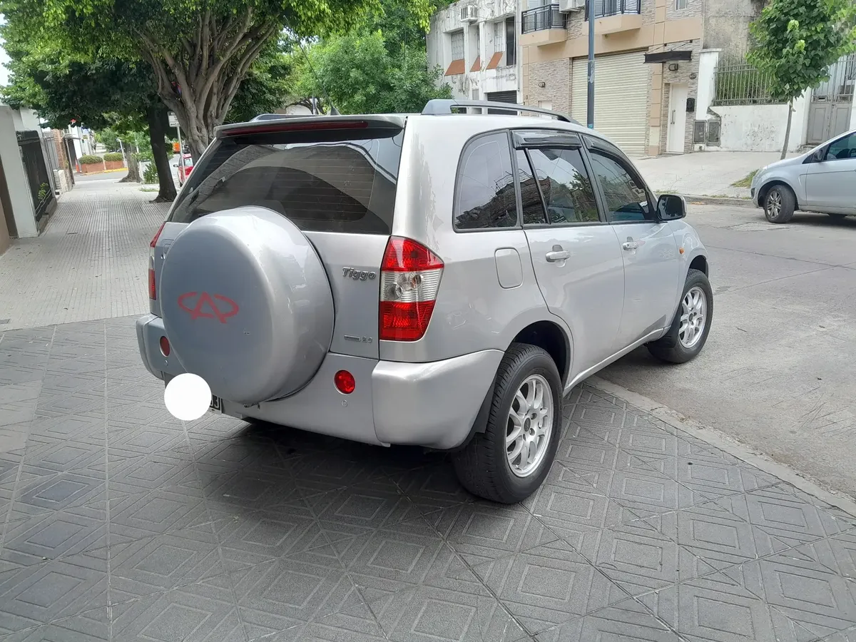 Chery Tiggo 2.0 Confort 4x2 127cv65708104577025123