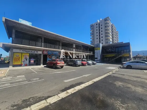 Arriendo Locales En Moderno Strip Center. Centro Quillota