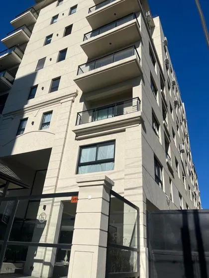   Se Vende Departamento A Estrenar Con Cochera Cubierta  En La Mejor Zona De Ituzaingo Norte 