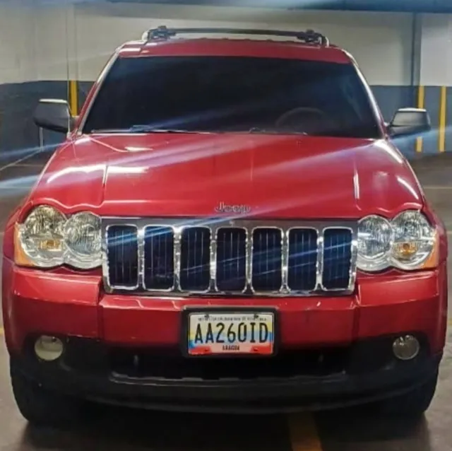 Jeep Gran Cherokee Sedan