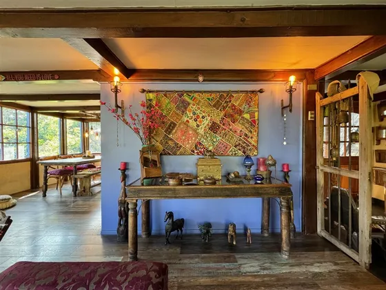 Linda Casa En Venta De 4 Dorm. En El Arrayan, Lo Barnechea