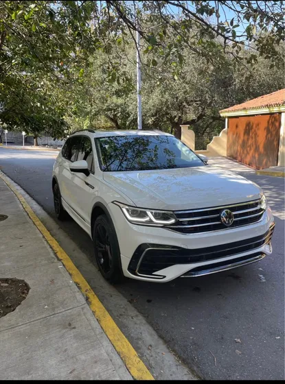 Volkswagen Tiguan 1.4 R-line