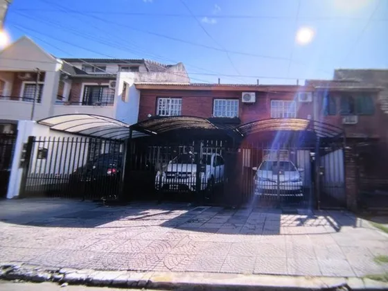 Departamento En Venta En Caseros
