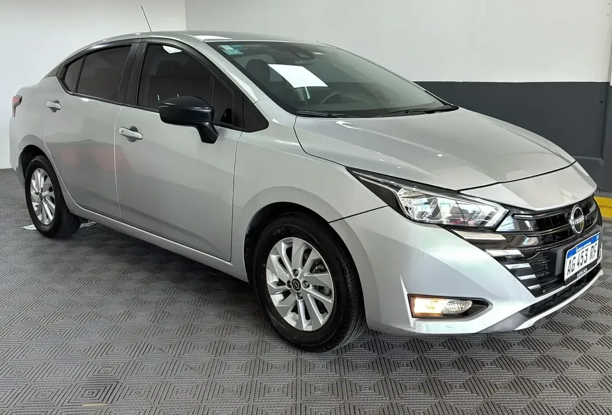 Nissan Versa 1.6 Sense Mt