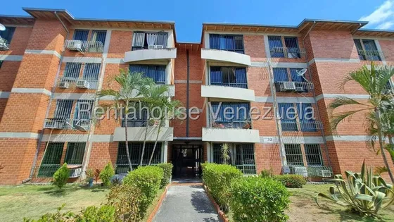 En Venta Apartamento En Castillejo/mls #25-18031 Bp