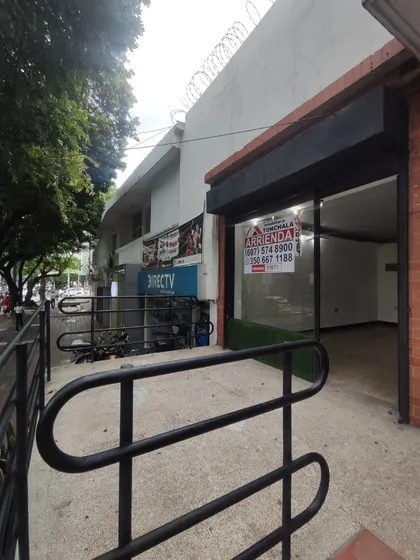 Local En Arriendo En Caobos. Cod A15971
