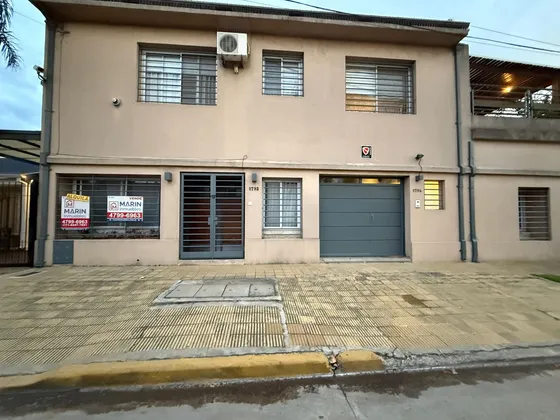 Casa En Venta En Beccar