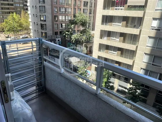 Hermoso Departamento 2 Dormitorios, Estacionamiento, Metro