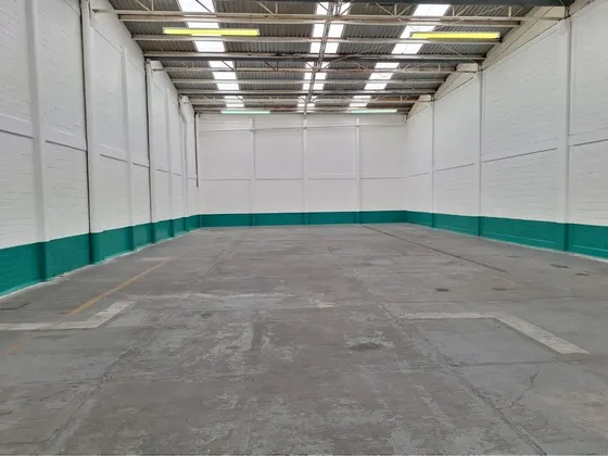 Excelente Y Ubicadisima Bodega En Renta En Azcapotzalco De 700 M2