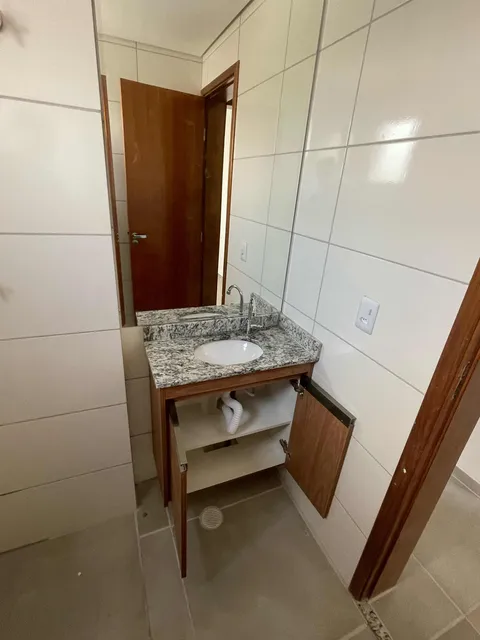 Armários Sob Medida (marcenaria ) Mdf Com Puxadores Embutido