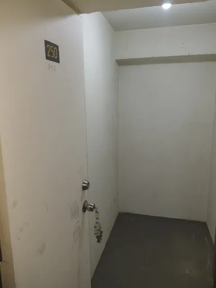 Bodegas Y Estacionamientos Disponibles Arriendo Edif Gen