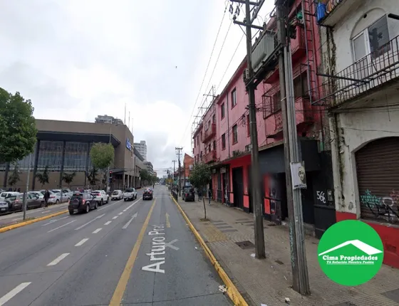 Excelente Y Bien Ubicada Propiedad Comercial, En Esquina