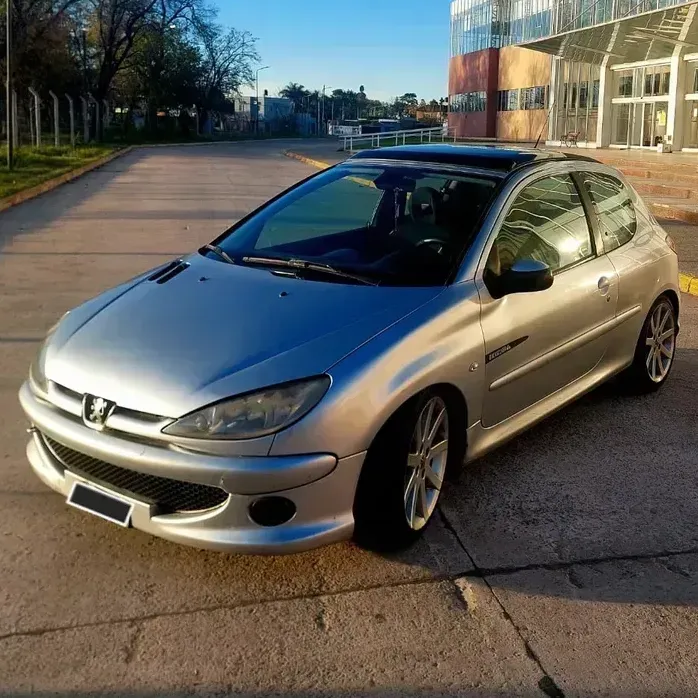Peugeot 206 1.6 Quiksilver
