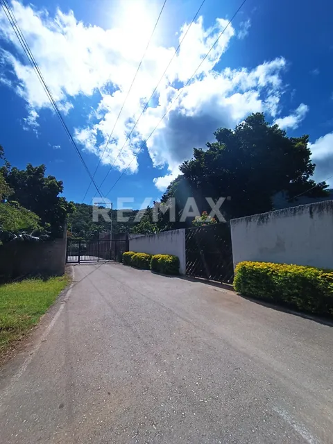  Casa Tipo Posada En Antolin Del Campo, Isla De Margarita  Cod: 0381