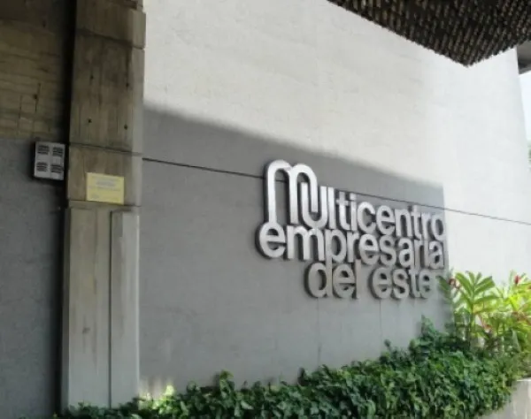 Oficina / Alquiler / Chacao - Multicentro Empresarial Del Este / 82 Mts2
